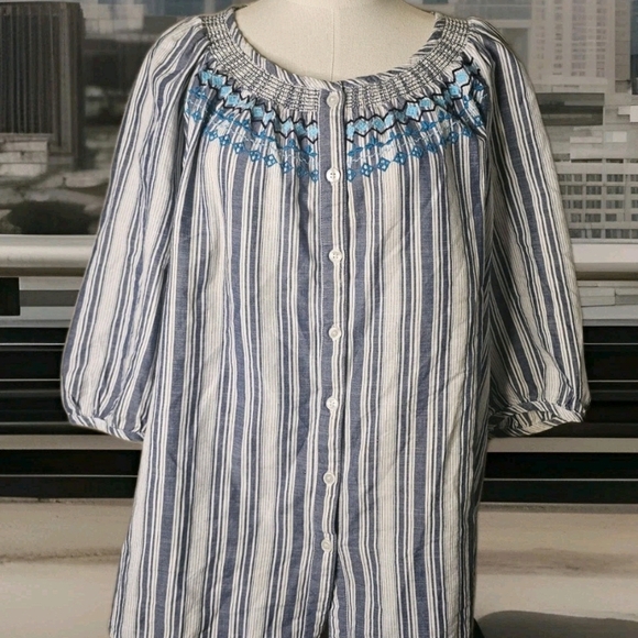 CATHERINES Plus Gray/White striped floral embroidered Print Blouse Sz 1X  boho - Picture 3 of 7